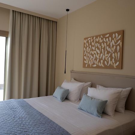 Kaiser Luxury Suites Achílleion Buitenkant foto